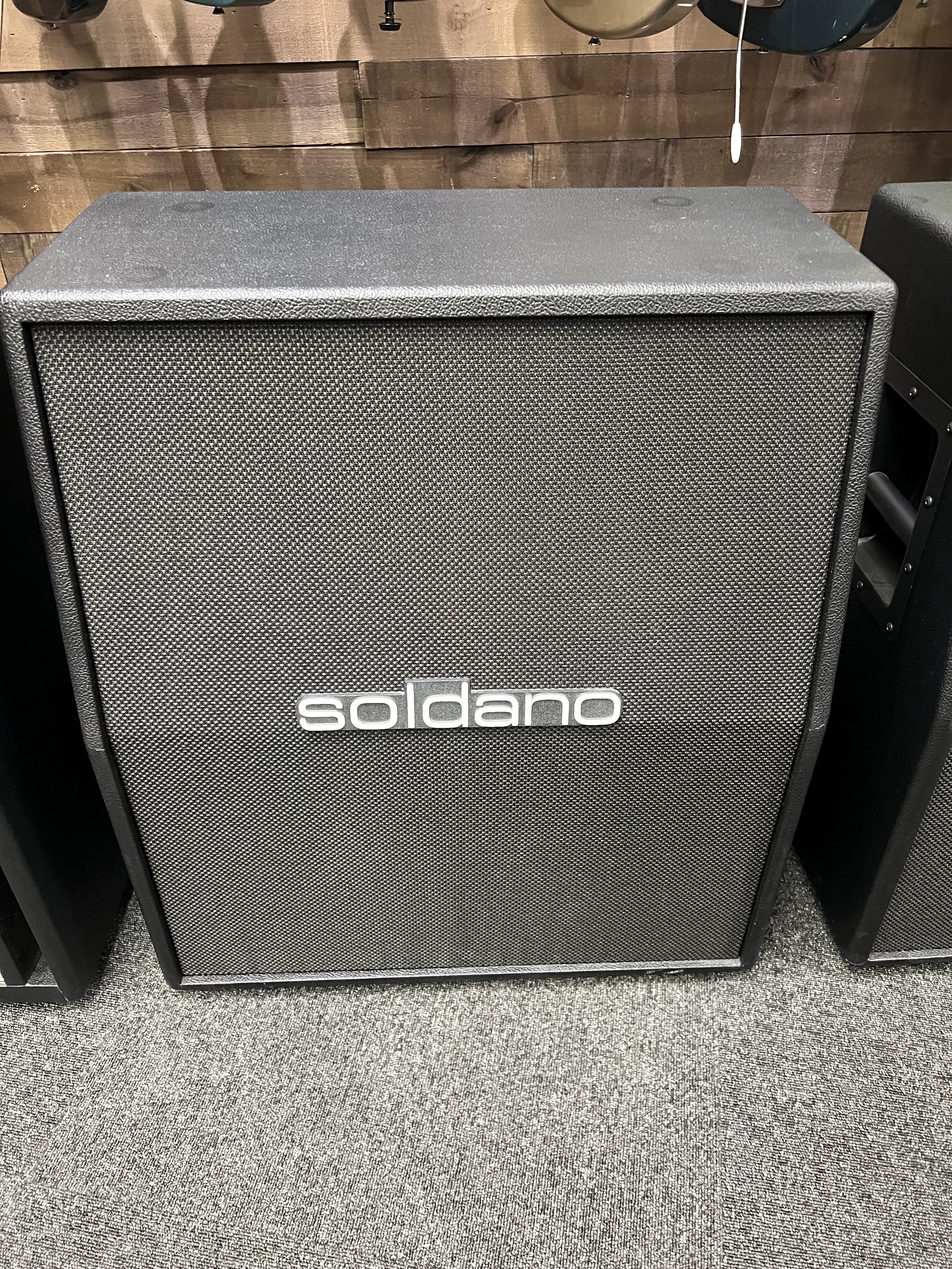 Used Soldano 2x12 Vertical Slant Cabinet (SKU:1)
