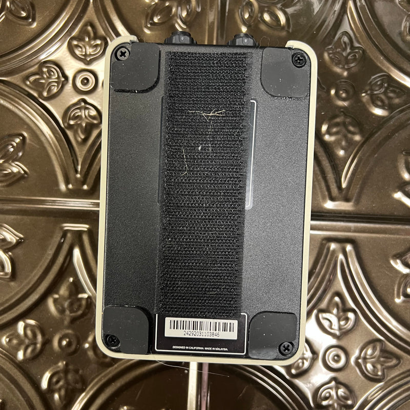 Used Universal Audio Astra Modulation Machine Pedal