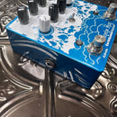 Used EarthQuaker Devices Avalanche Run MKII