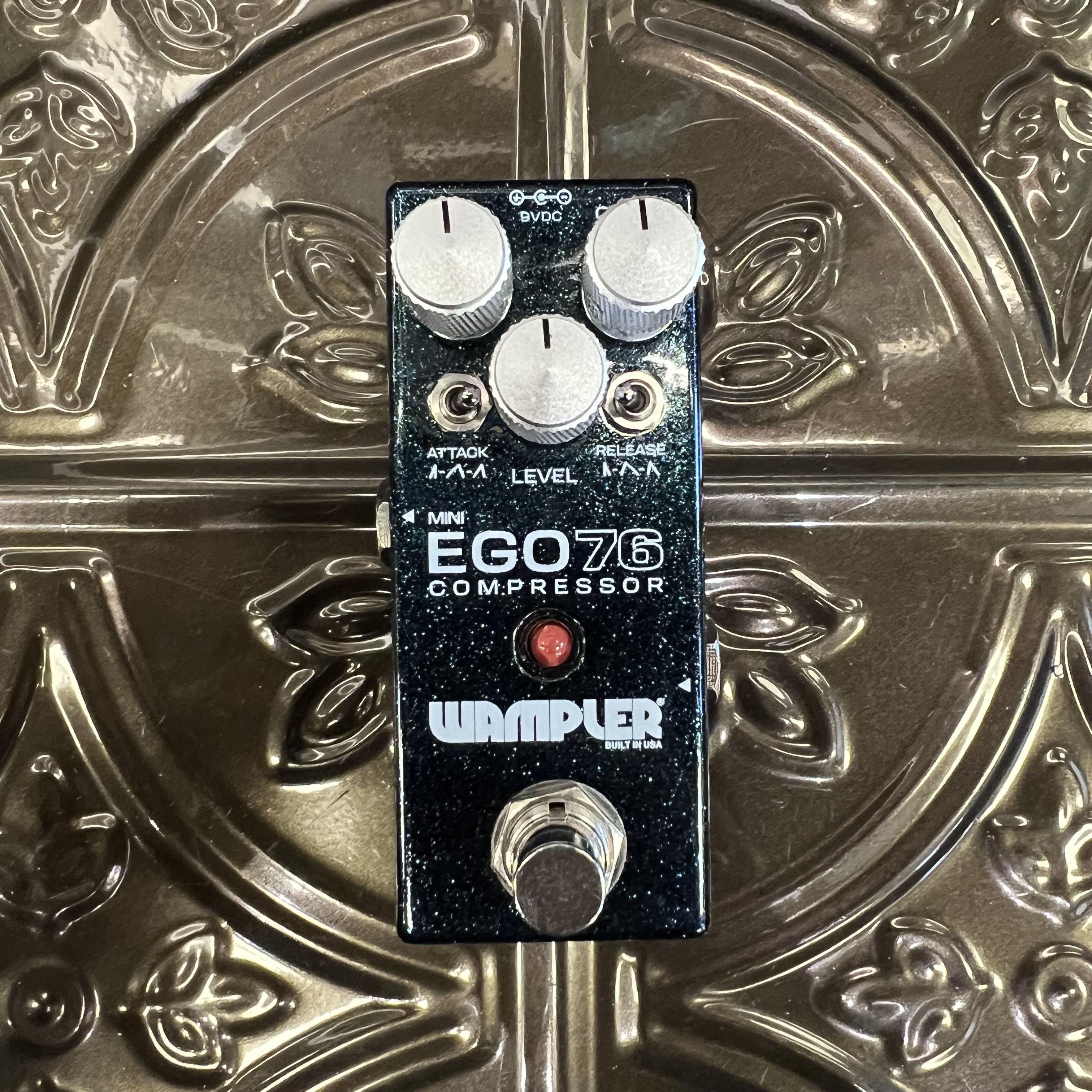 Used Wampler Mini Ego76 Compressor (w/ Box)