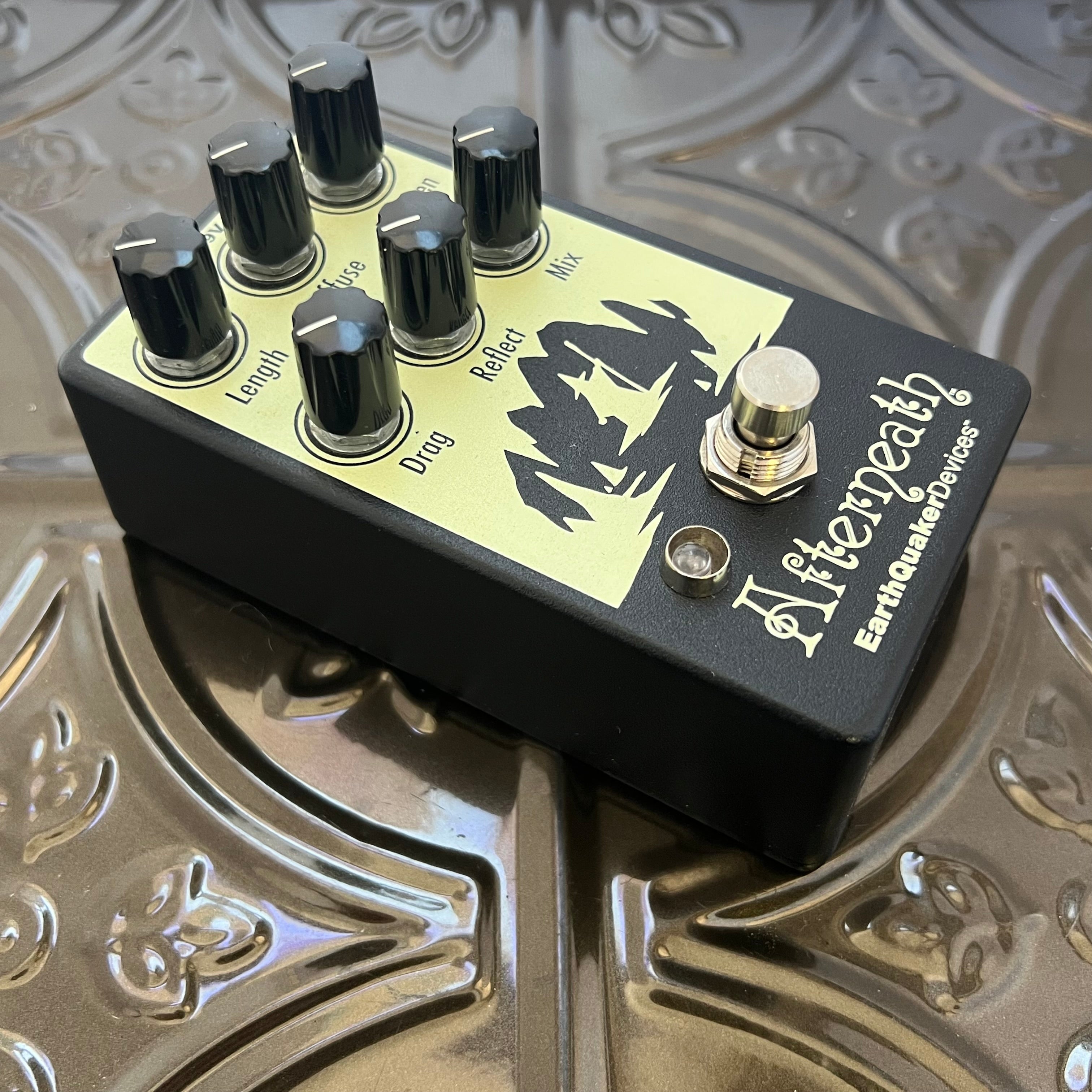 Used EarthQuaker Devices Afterneath (#9450)