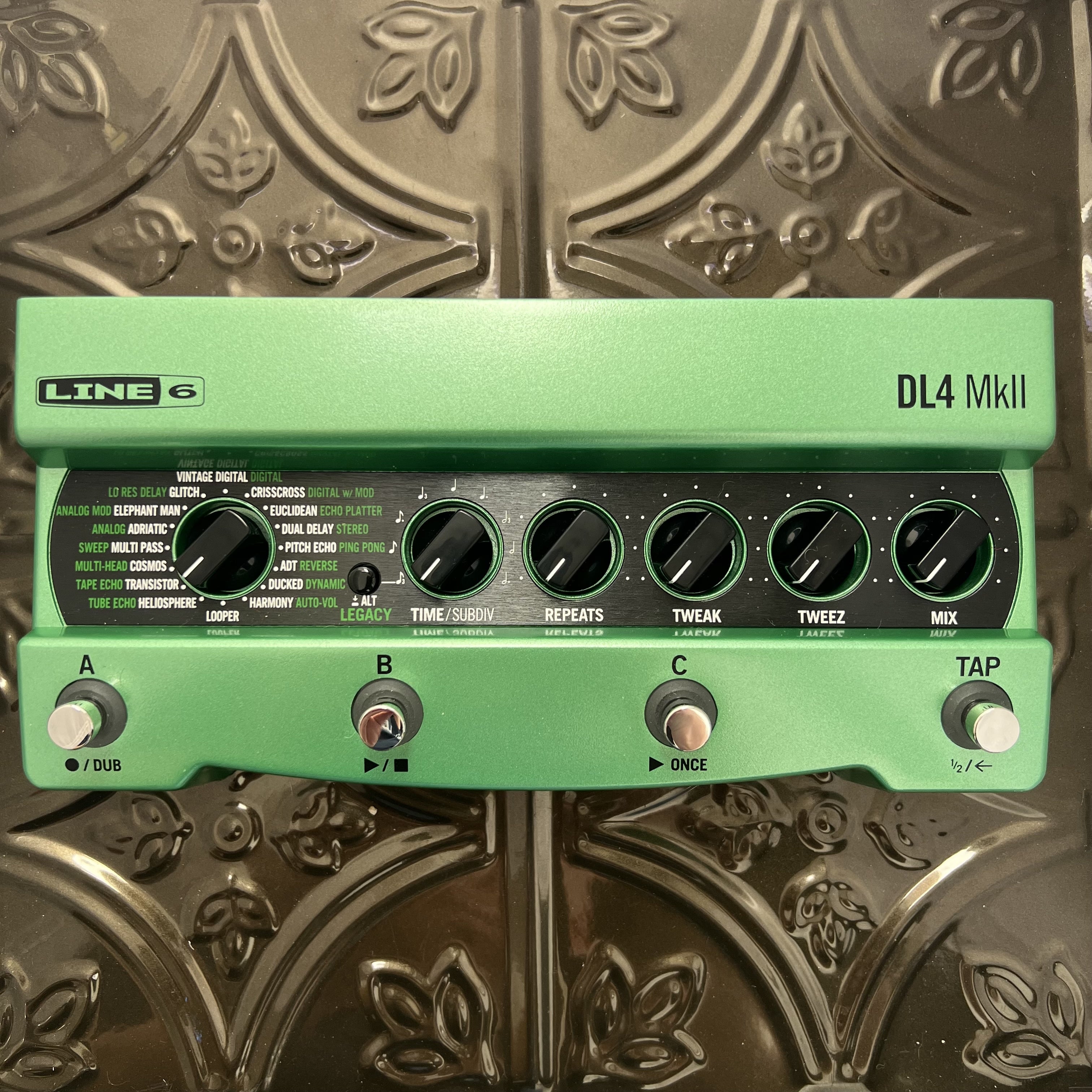 Used Line 6 DL4 MKII Delay Modeler