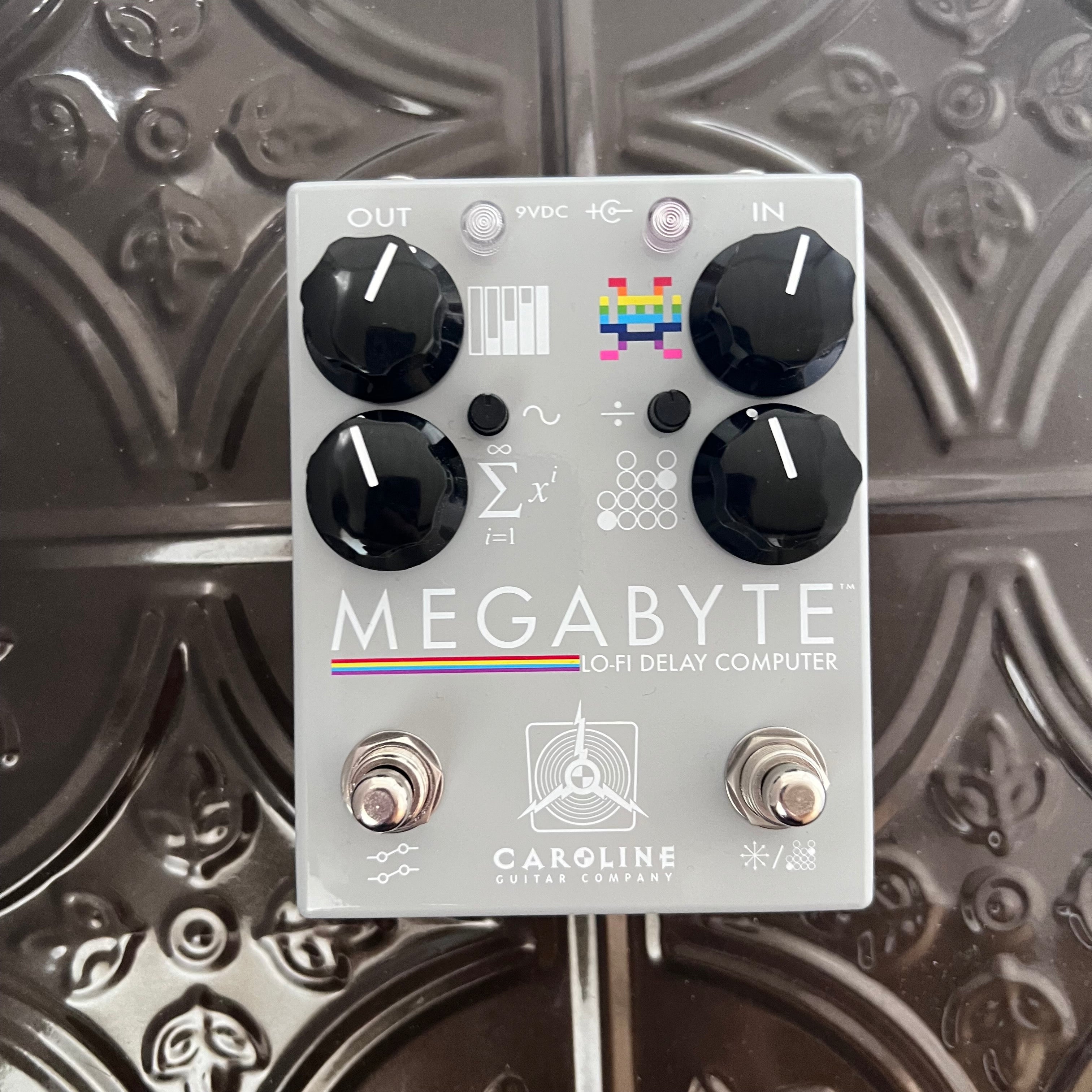Caroline Guitar Company Megabyte Lo-Fi Delay Computer Open Box