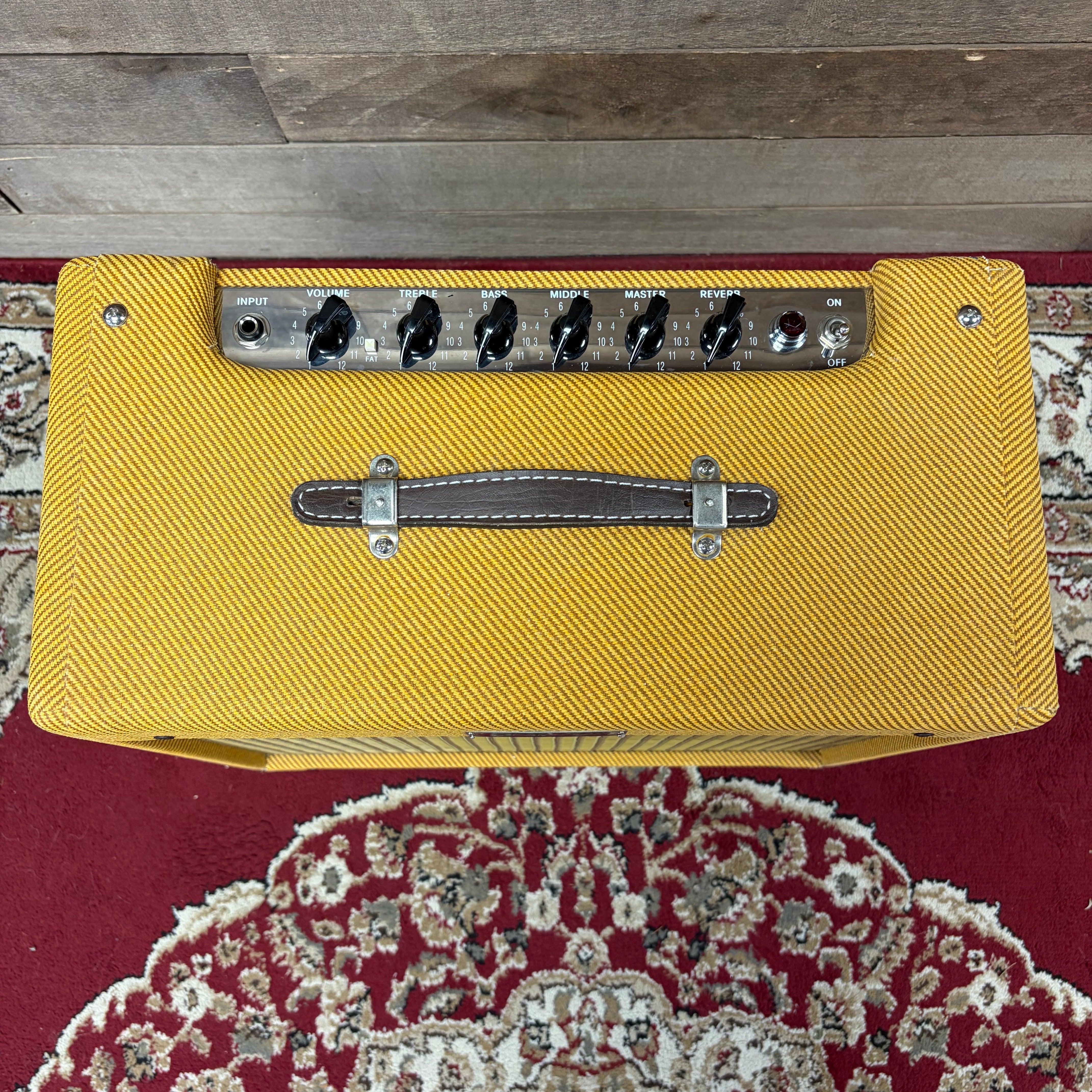 Used Fender Blues Junior LTD Lacquered Tweed 15-Watt Combo (2023)
