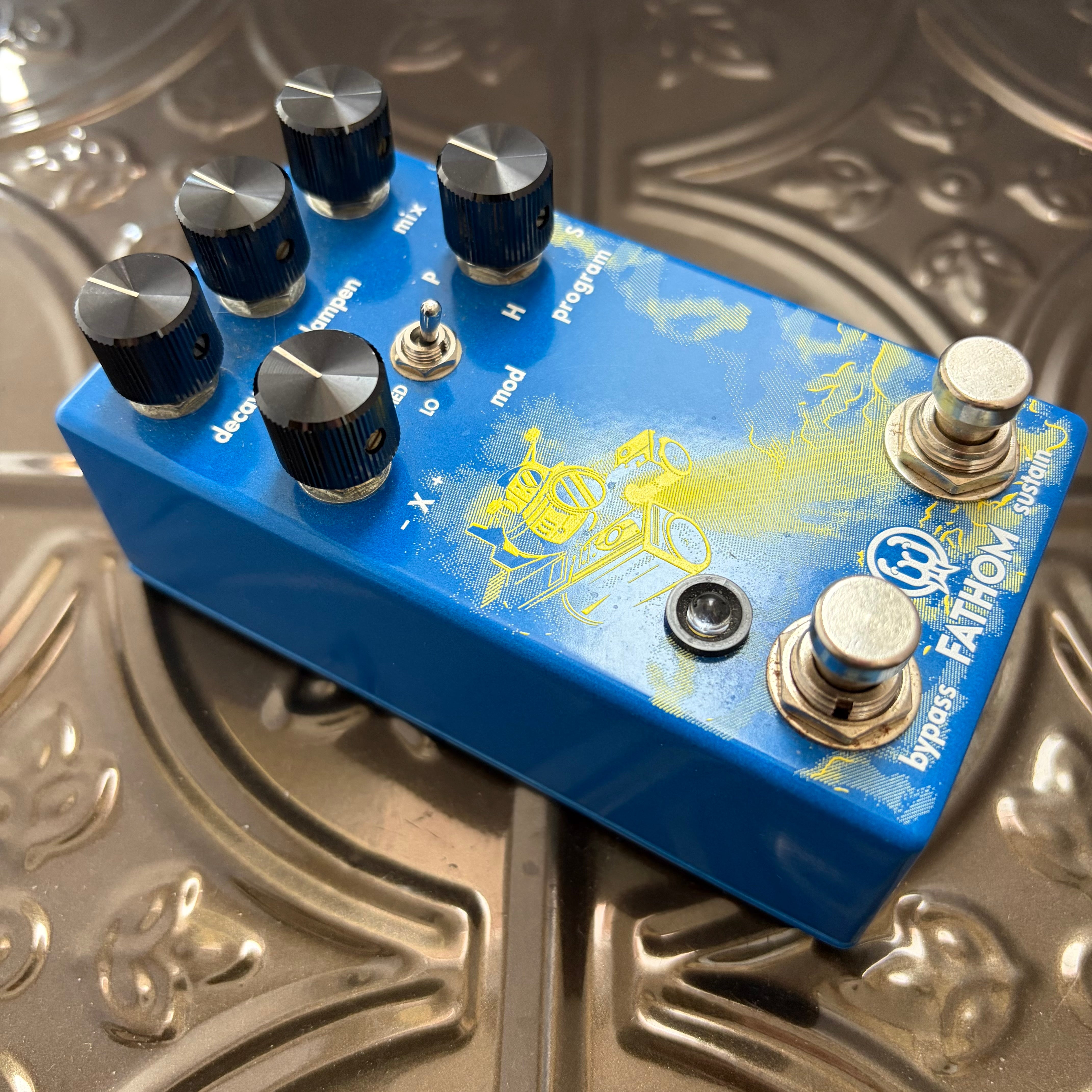 Used Walrus Audio Fathom Multi-Function Reverb Pedal