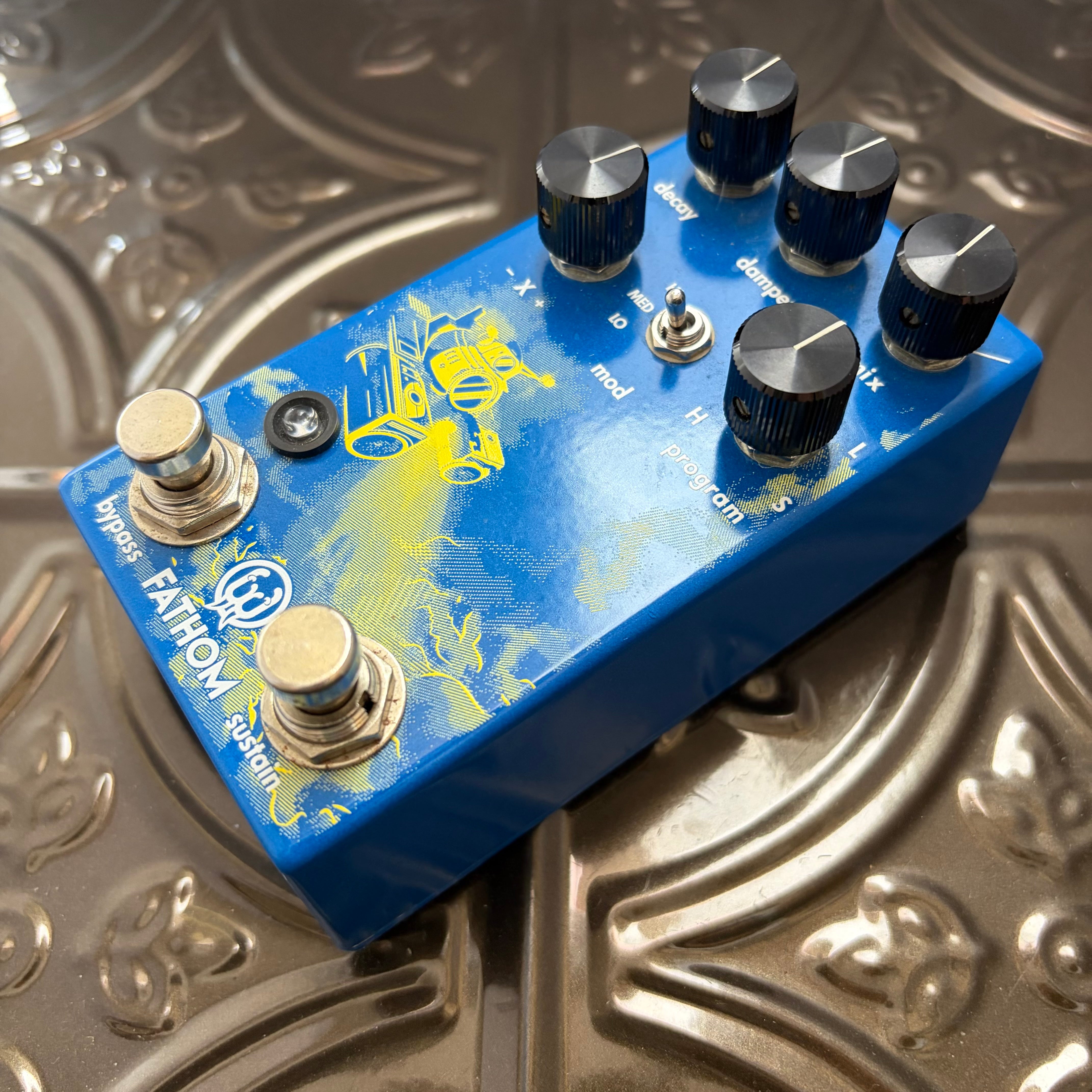 Used Walrus Audio Fathom Multi-Function Reverb Pedal