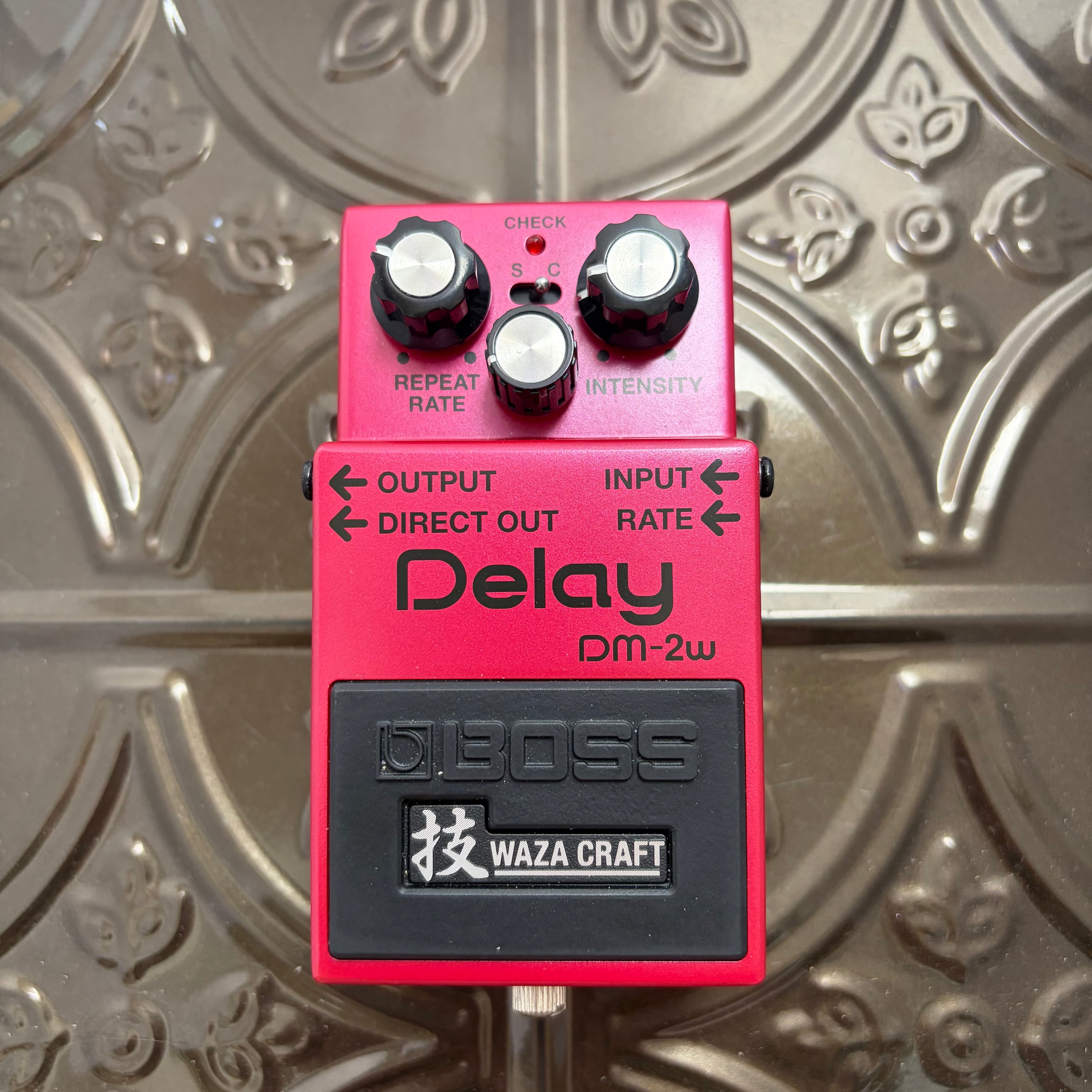 Used Boss DM-2W Waza Craft Delay