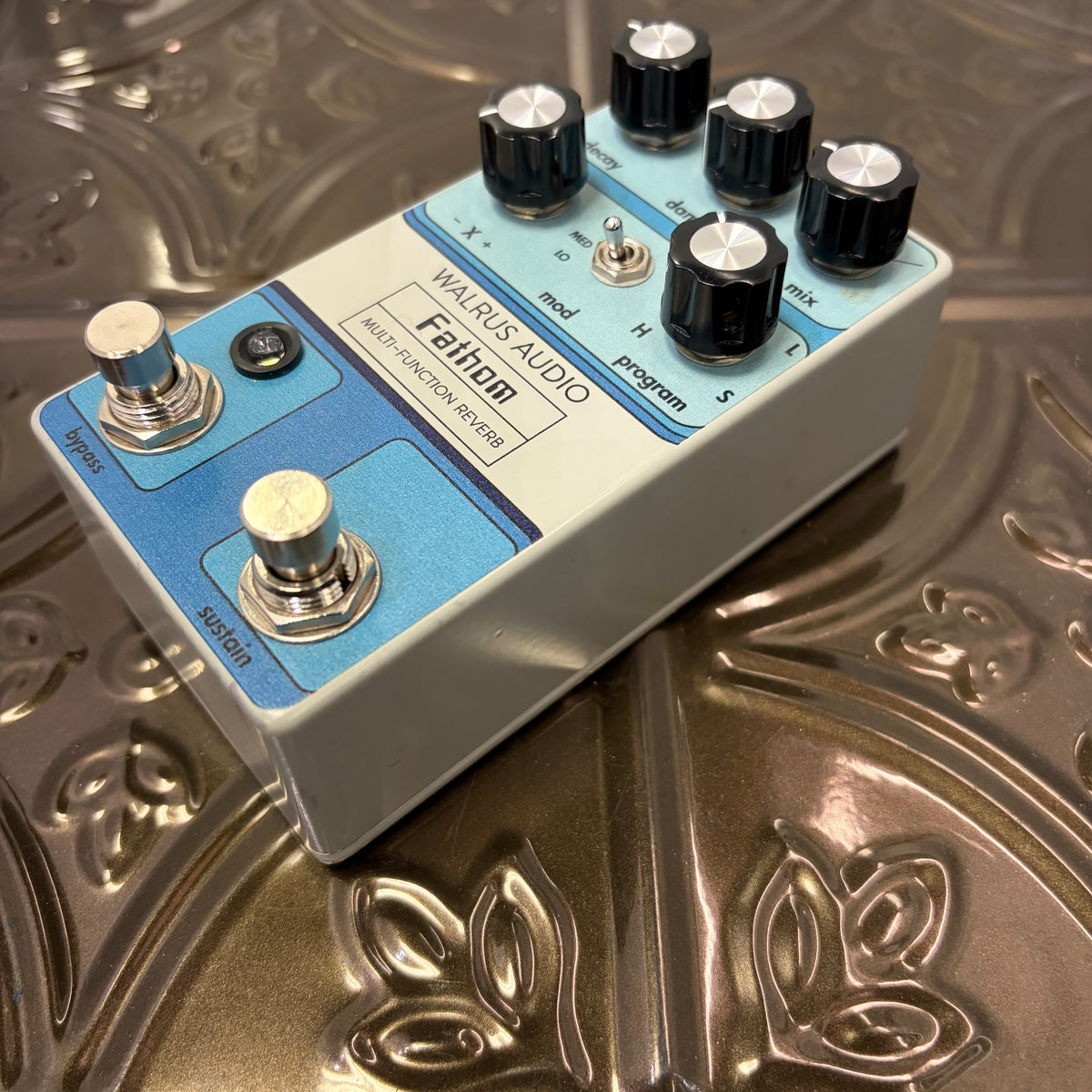 Used Walrus Audio Fathom Reverb Limited Edition w/box