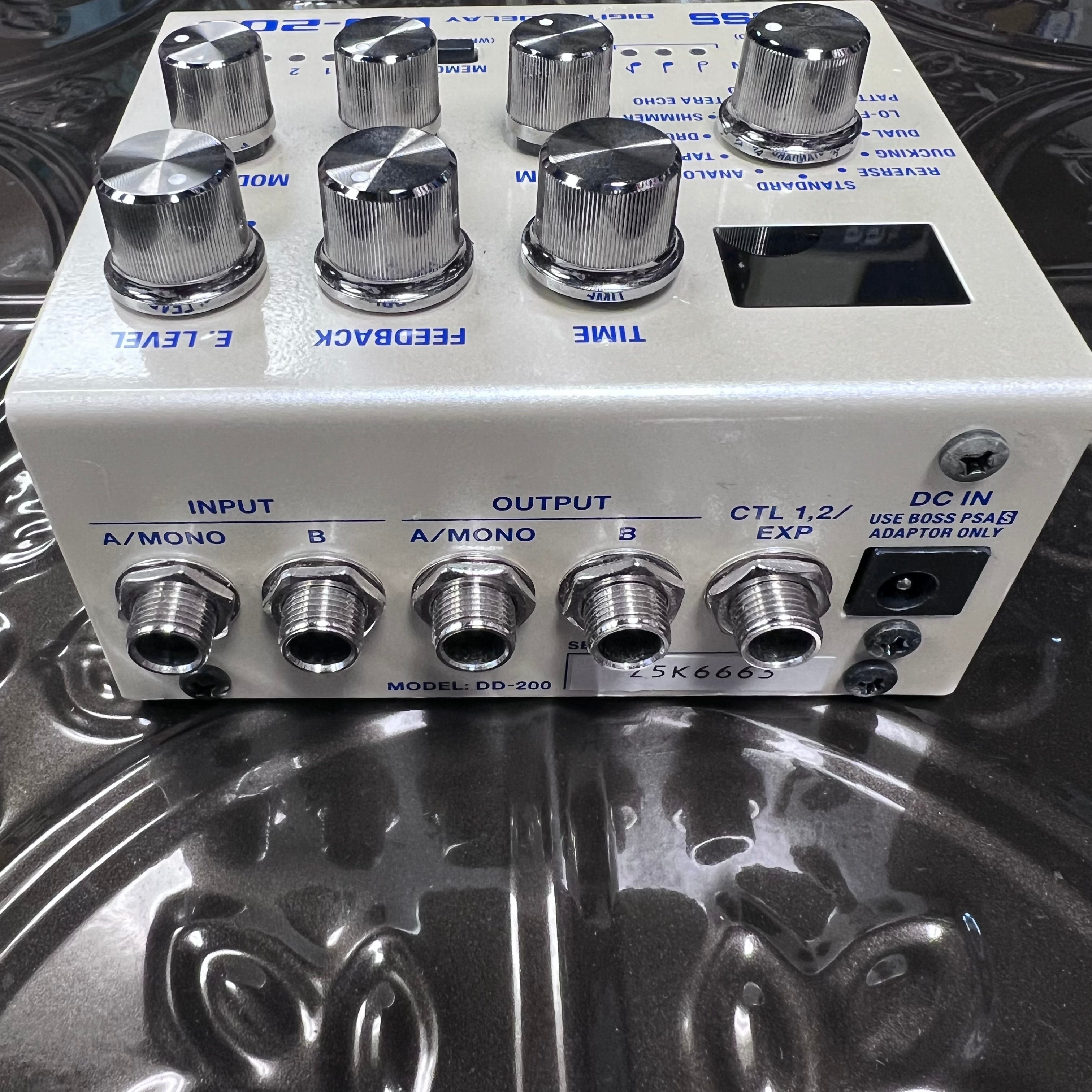 Used Boss DD-200 Delay Pedal
