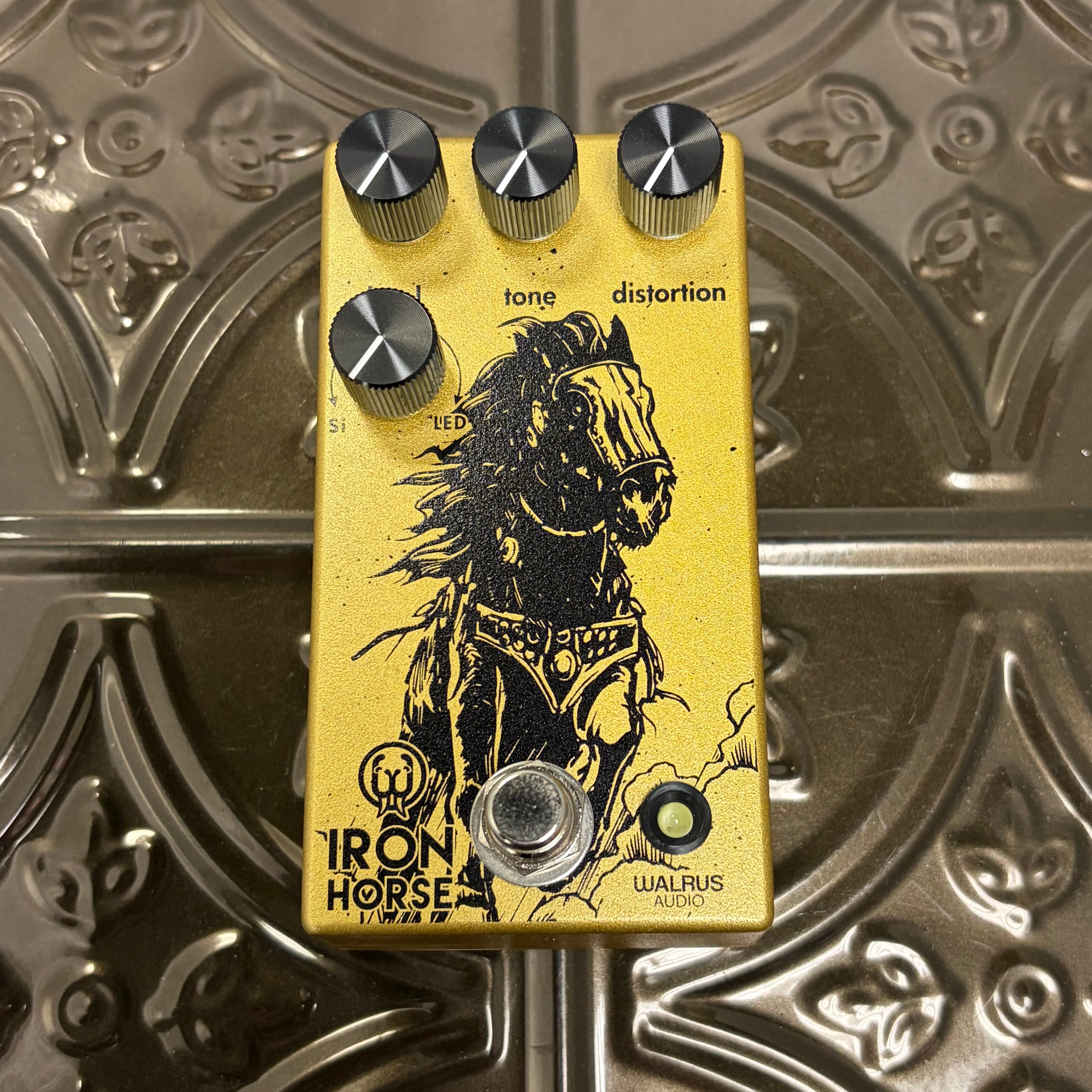 Used Walrus Audio Iron Horse LM308 V3 w/box