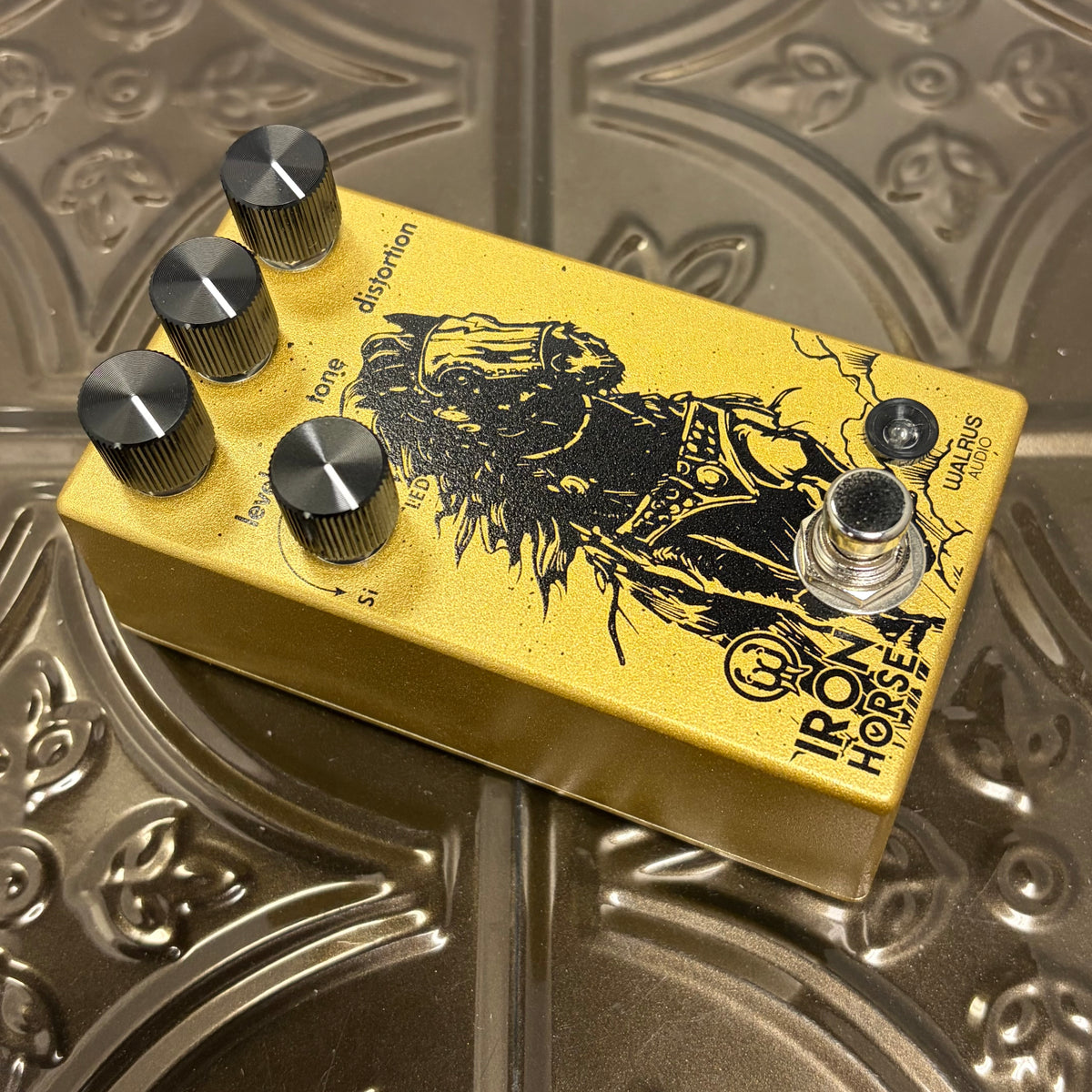 Used Walrus Audio Iron Horse LM308 V3 w/box