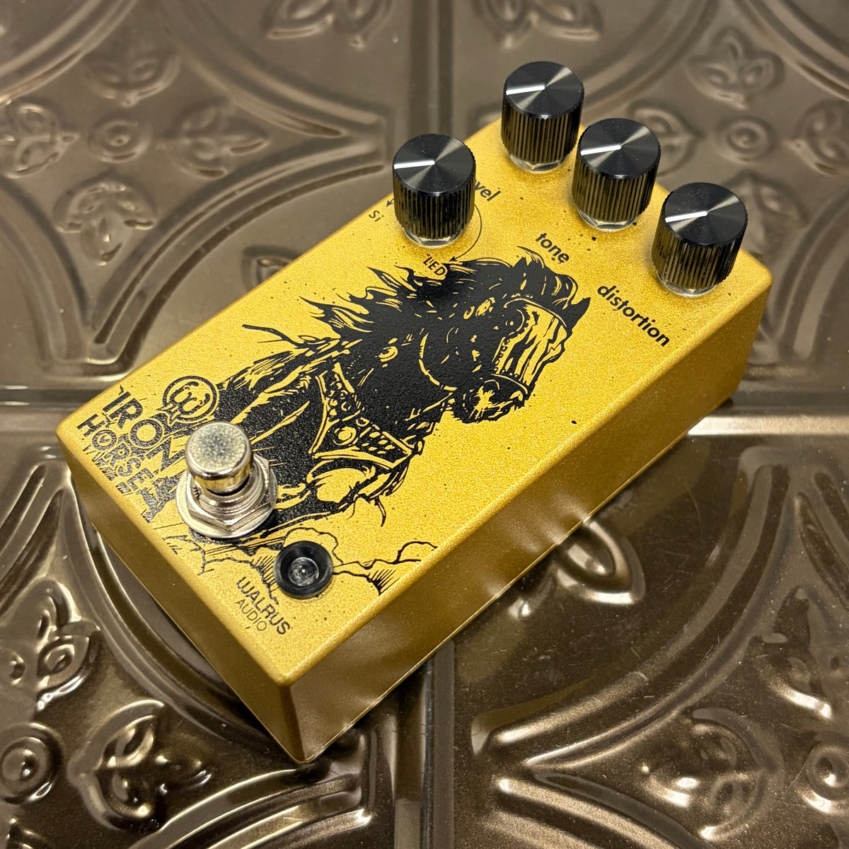 Used Walrus Audio Iron Horse LM308 V3 w/box