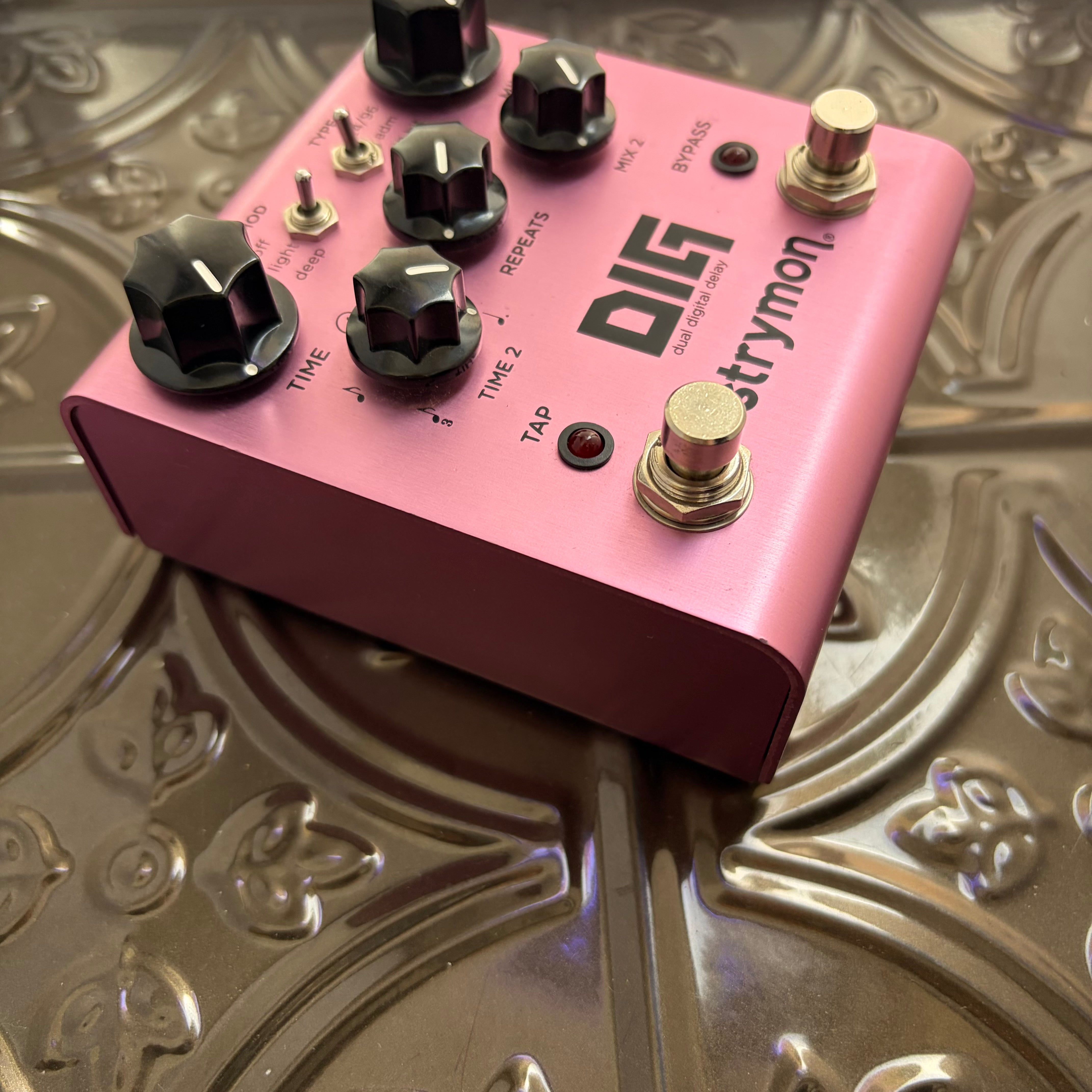 Used Strymon Dig V1