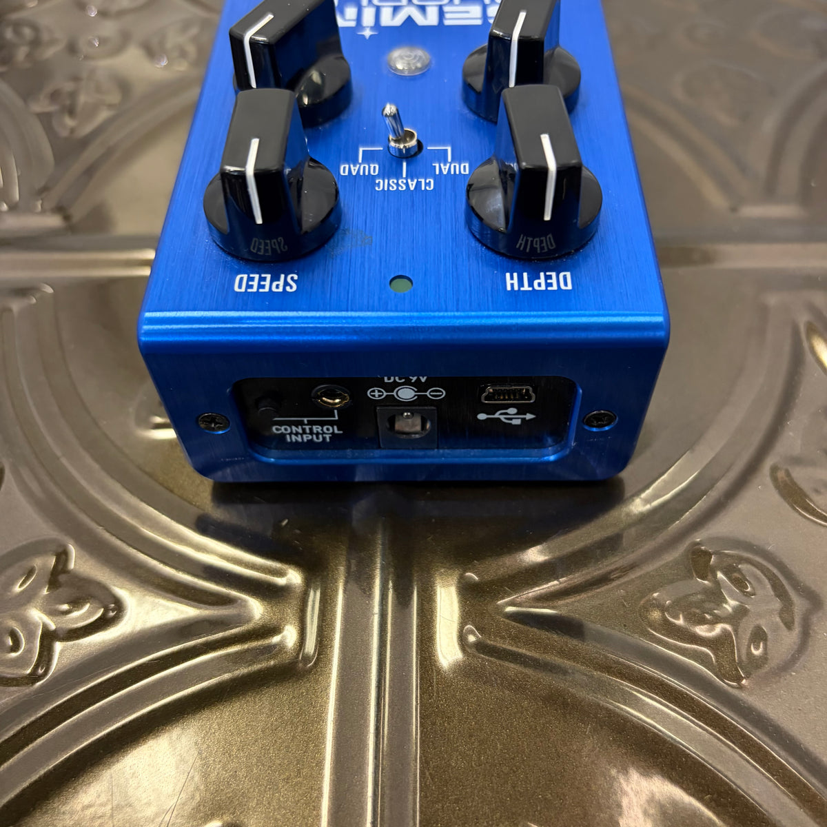 Used Source Audio Gemini Chorus w/box