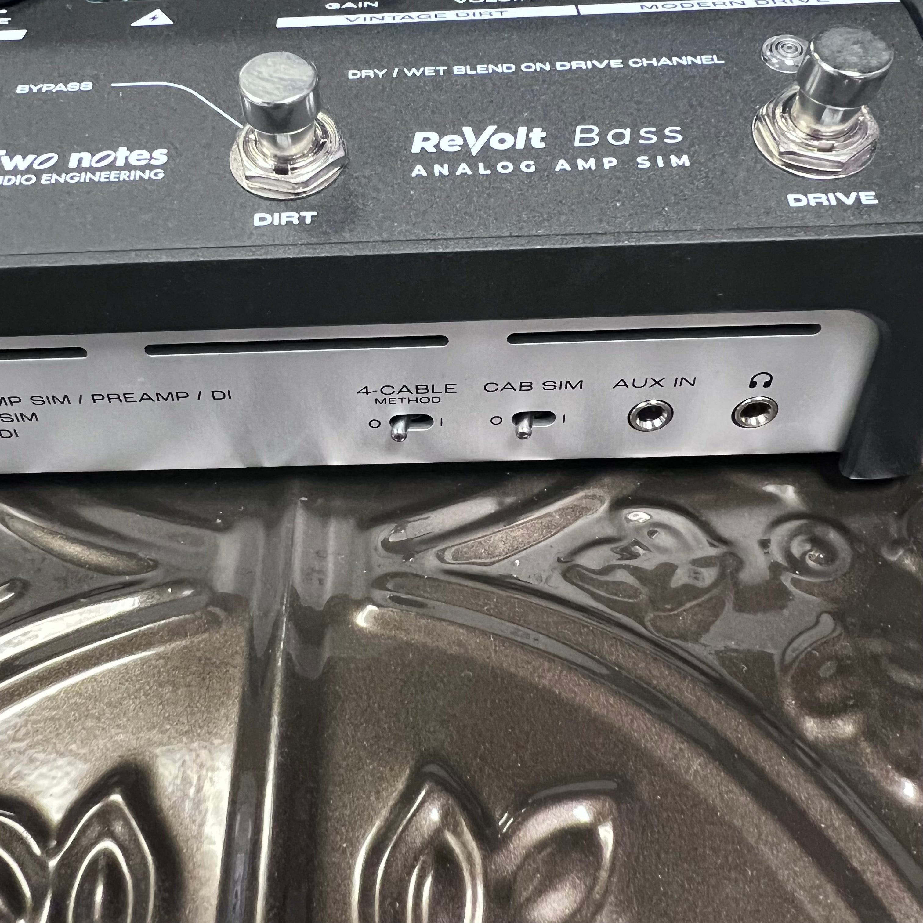 Used Two Notes ReVolt Bass Analog Amp Simulator