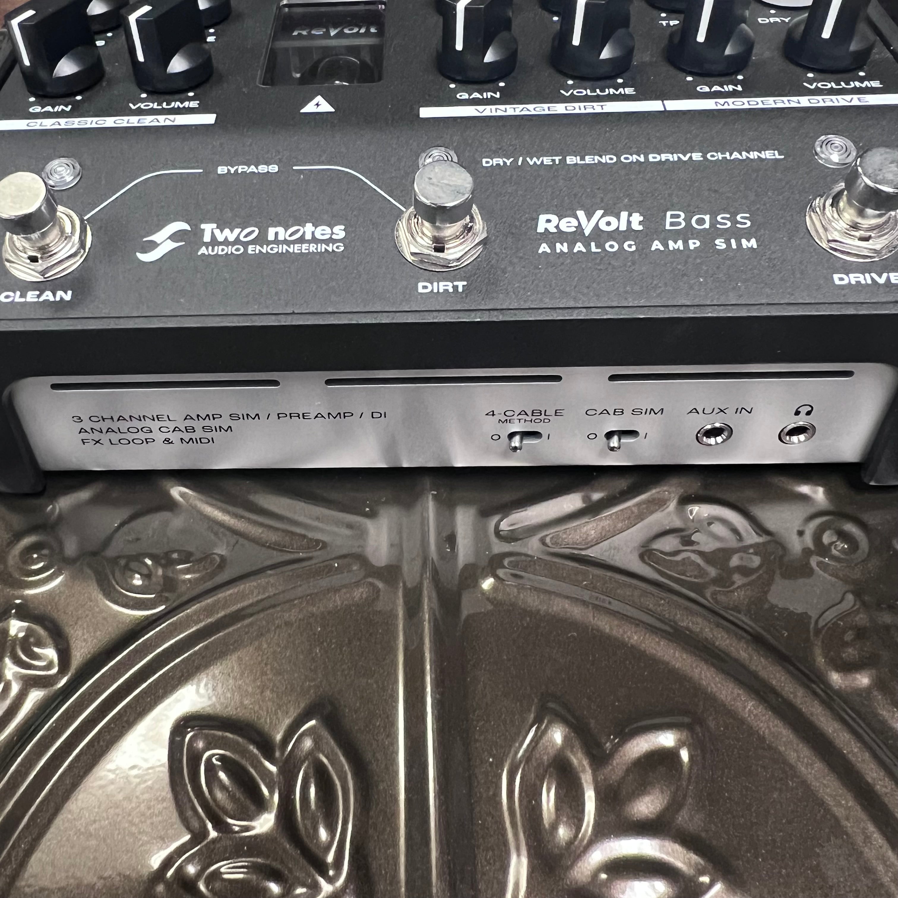 Used Two Notes ReVolt Bass Analog Amp Simulator