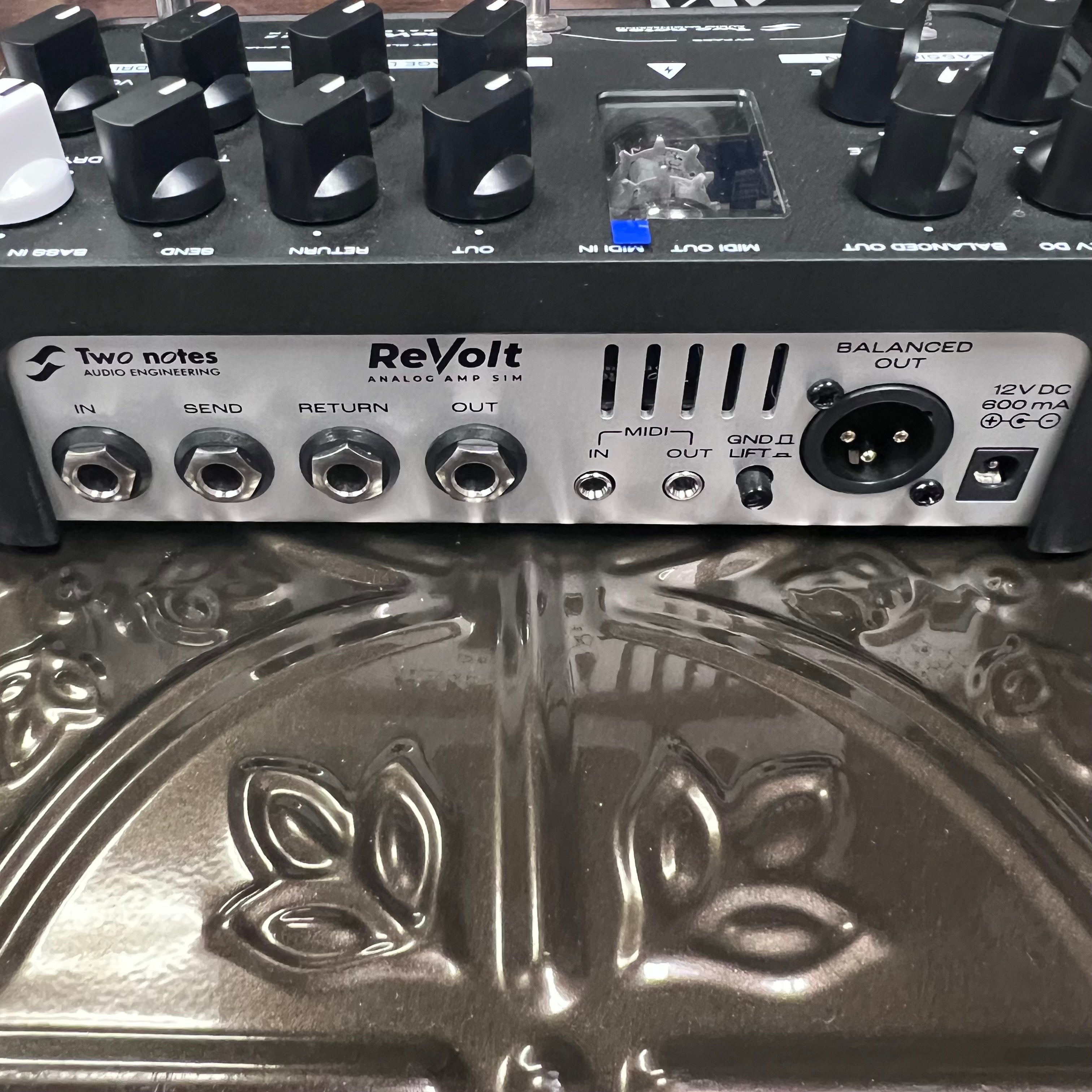 Used Two Notes ReVolt Bass Analog Amp Simulator