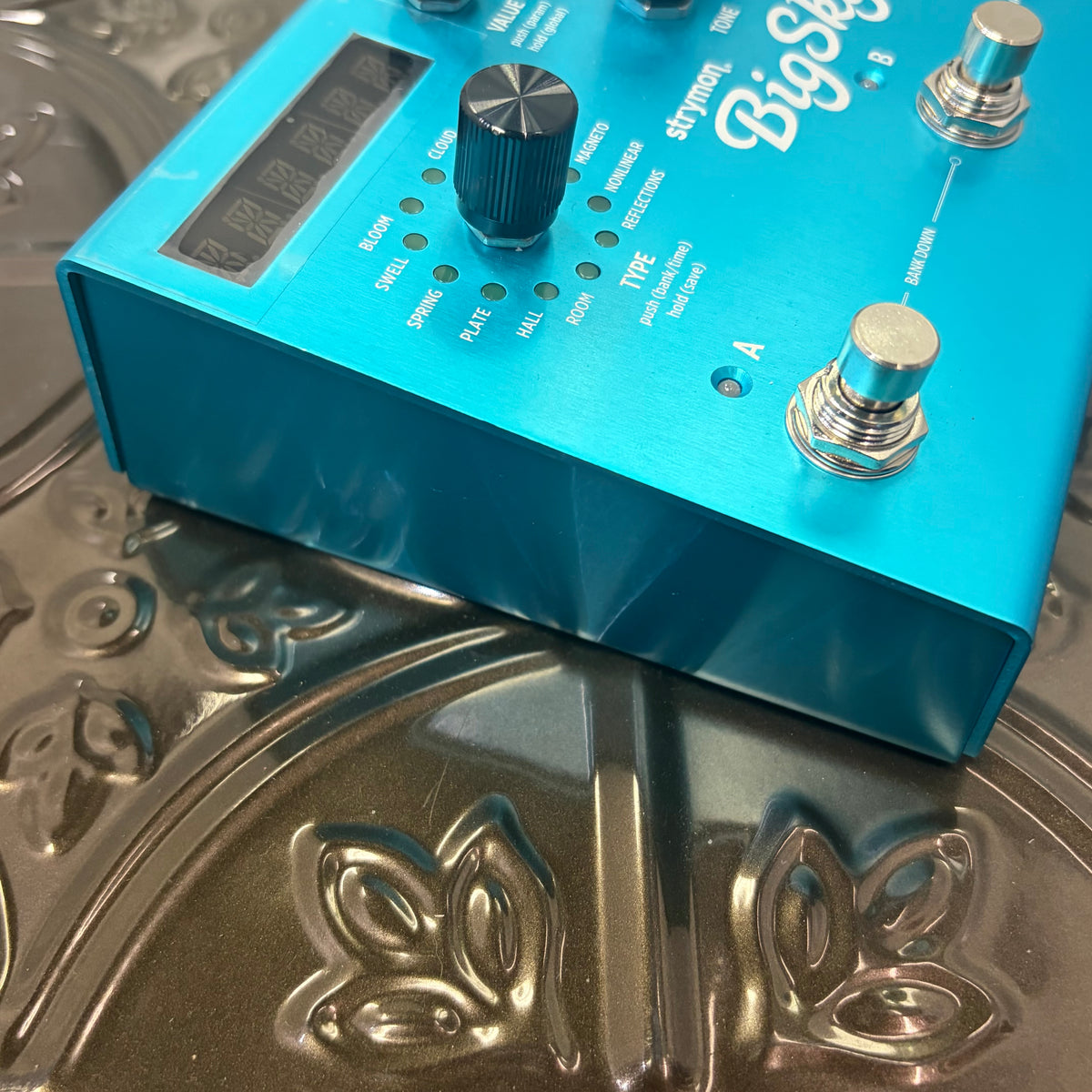 Used Strymon Big Sky Multi Reverb Pedal (w/box)