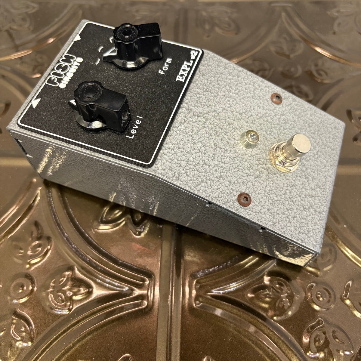 Used Fish Circuits Exploration #2 Mids-Focused Fuzz w/ box