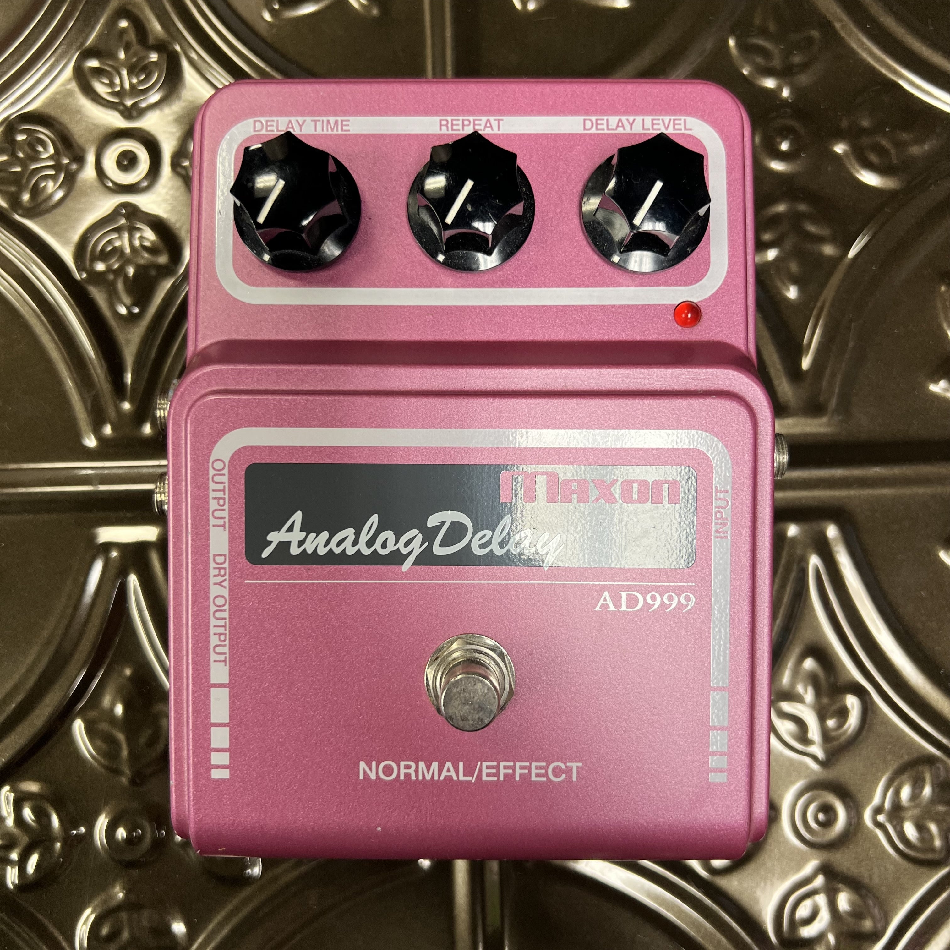 Used Maxon AD999 Analog Delay