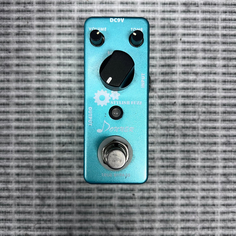 Used Donner Stylish Fuzz