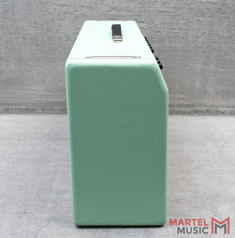 Used Fender Limited Edition '65 Deluxe Reverb - Surf Green