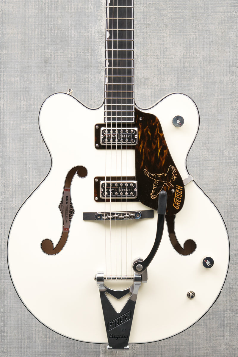 Gretsch G6636T-RF Richard Fortus Signature Falcon Vintage White