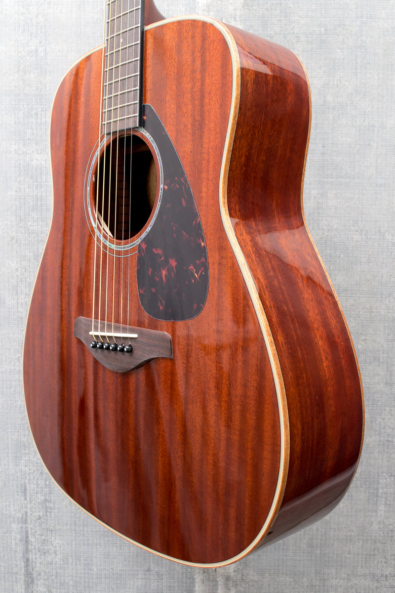 Yamaha FG850 Folk Guitar