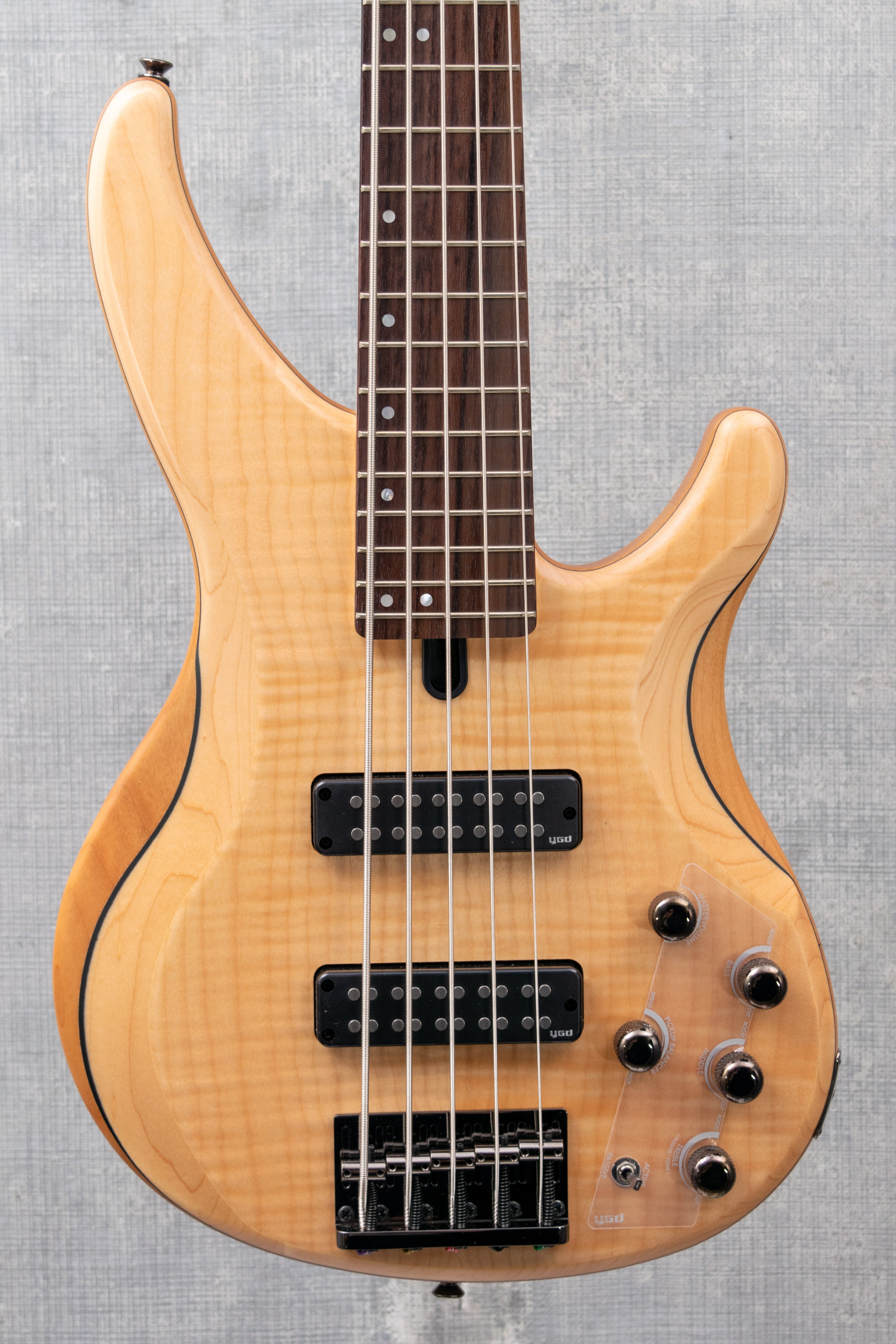 Yamaha TRBX605FM NS 5 String Bass, Flamed Maple